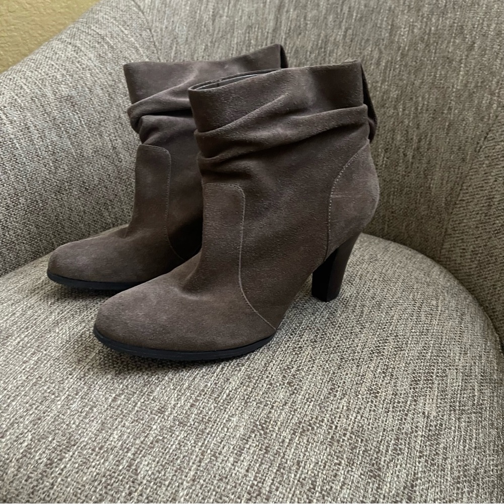 Used excellent condition ankle boots